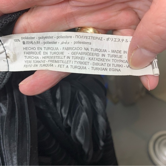 Zara Pleated Crop Top Blouse Shimmery Black Sz S Puff Sleeve Dark Feminine Glam - Picture 11 of 15